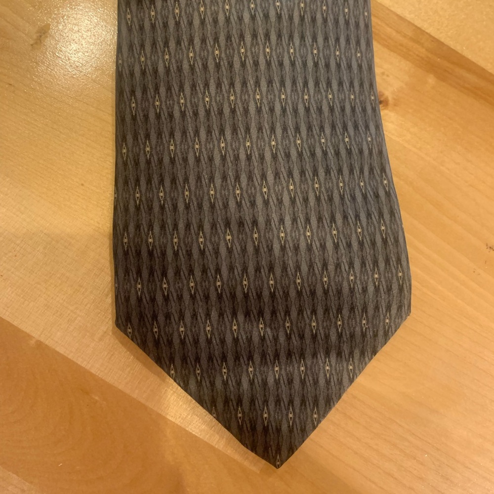 Gianfranco Ruffini Patterned Tie in Gray and Gold
